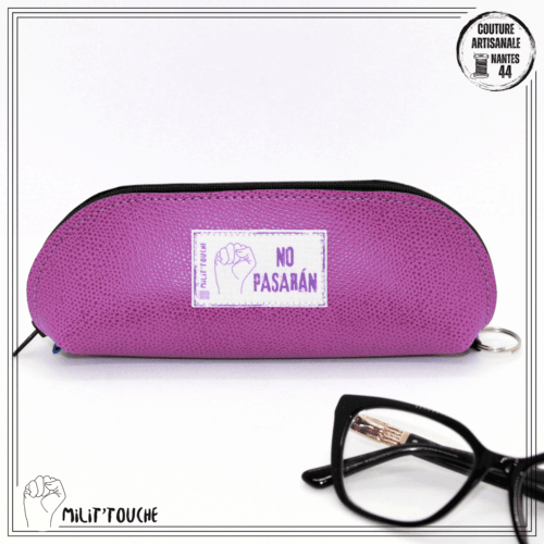 Étui lunettes mauve "no pasaran"