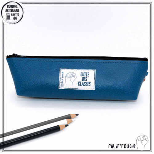 trousse bleu canard "lutte des classes"