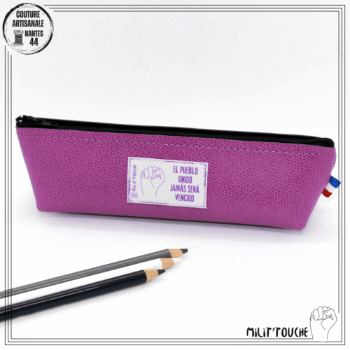 trousse mauve "el pueblo unido jamas sera vencido"