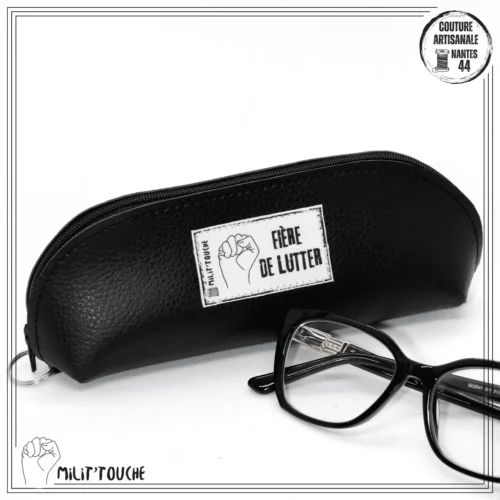etui lunettes simili noir fiere de lutter 1