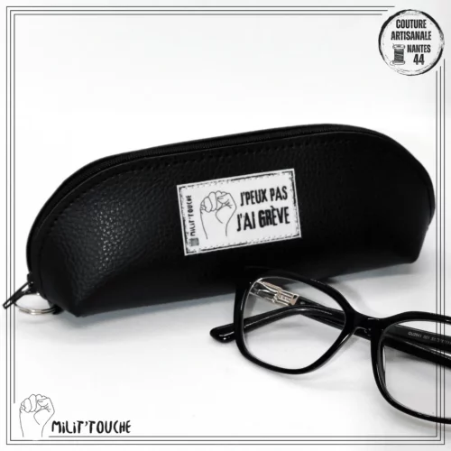 etui lunettes simili noir j peux pas j ai greve 1