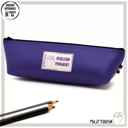 trousse simili lavande revolution permanente 1